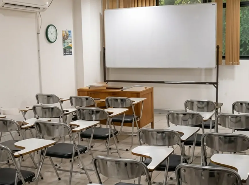 Ruang Kelas Ber-AC